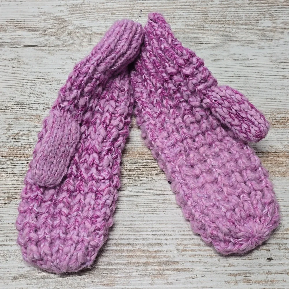 Universal Thread | Pink Ombre Mittens | OSFM